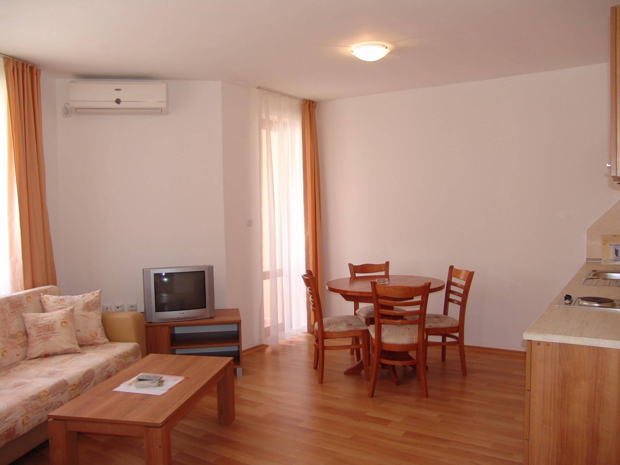 Apart Hotel Kasandra Pantai Sunny Luaran gambar
