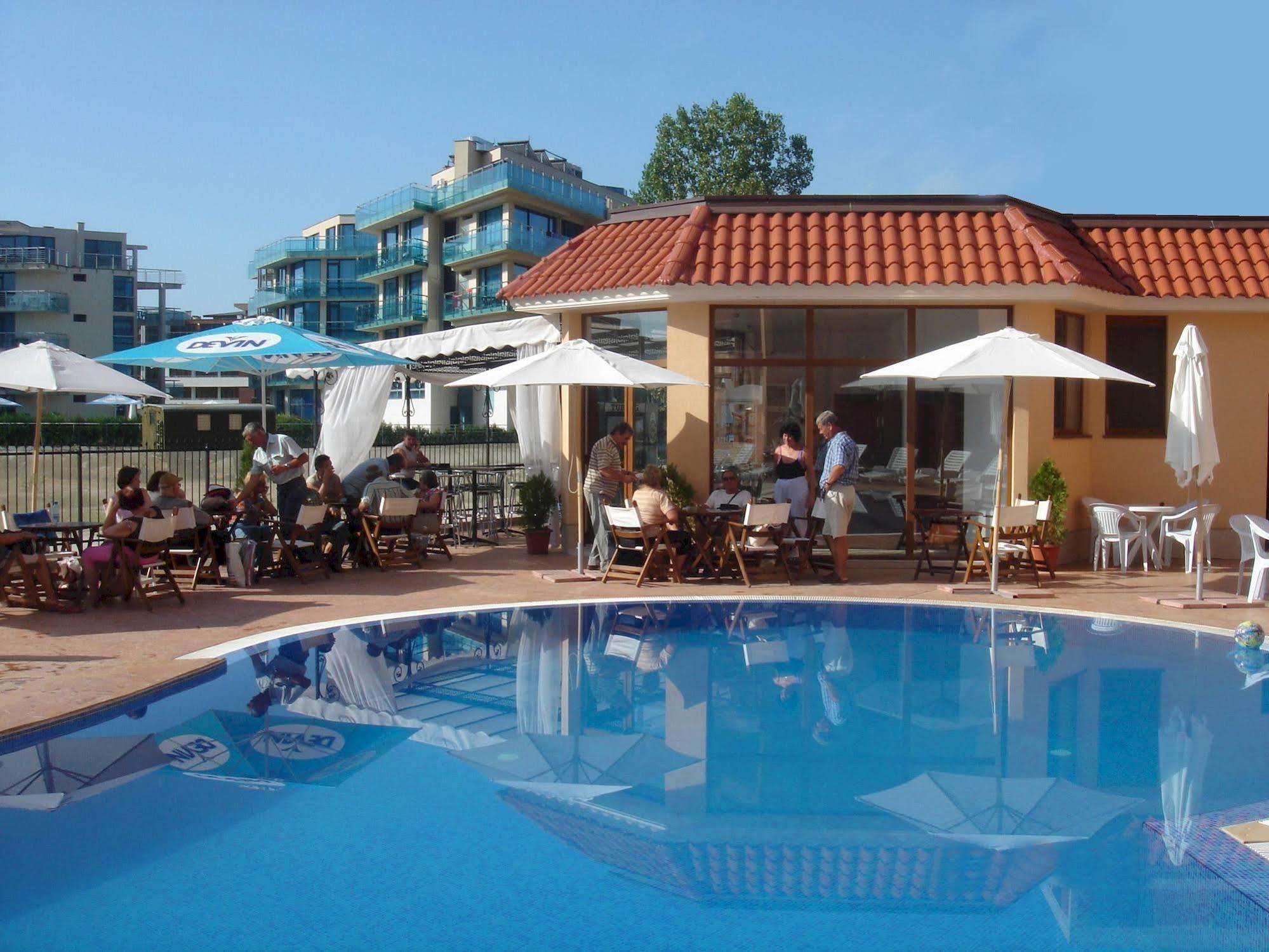 Apart Hotel Kasandra Pantai Sunny Luaran gambar